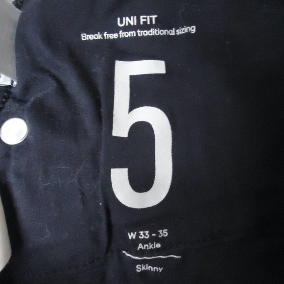 Lucky Brand Gray High-rise Skinny Jeans - Size 34 - Picture 11 of 12